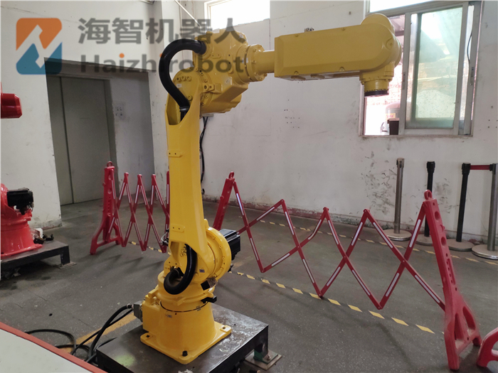 工業(yè)機(jī)器人作業(yè)和人工作業(yè)的區(qū)別！