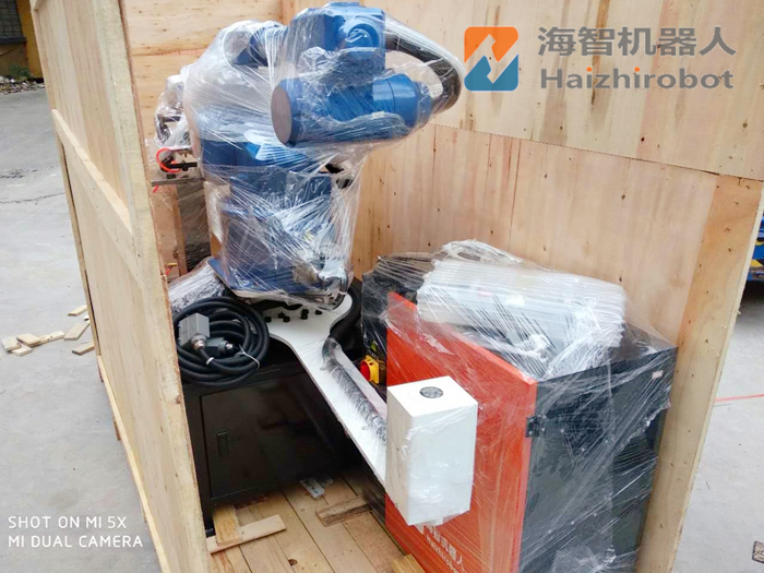 陽江噴涂機(jī)器人轉(zhuǎn)臺式噴漆訂單！