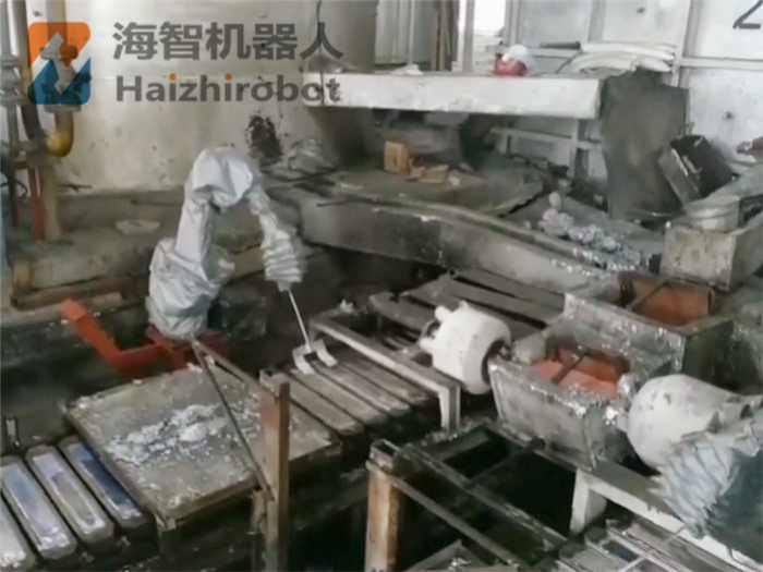 金屬冶煉排渣機器人