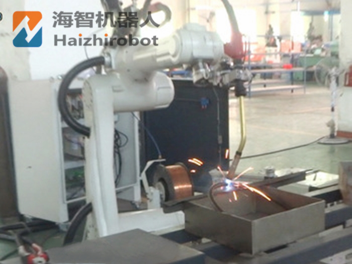 焊接機(jī)器人故障怎么處理？機(jī)械手焊接特點(diǎn)有哪些？